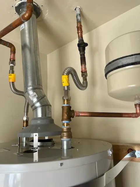 Water heater installation and plumbing repair in Wicklow Woods